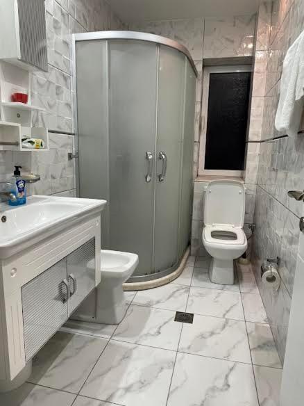 Essy'S Apartment Корча Экстерьер фото