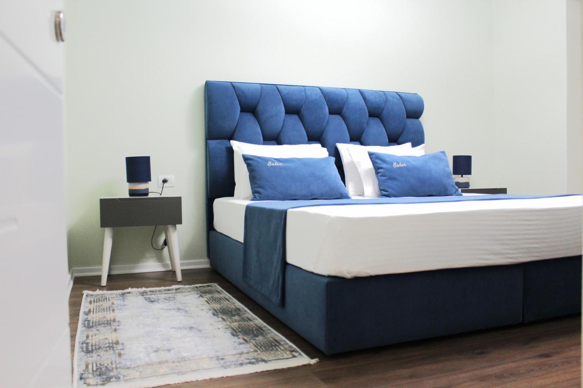 Essy'S Apartment Корча Экстерьер фото